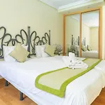 Arrecife Sands- Seafront Apartment - Sea Views - Private Underground Parking