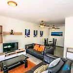 Villa Ruby Lucas (LH177)