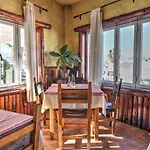 Apartamentos Luz Y Mar