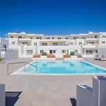 Flower Beach Suite 20