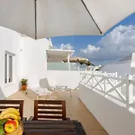 Flower Beach Suite 20