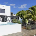Casa Amanecer