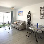 Apartment Cucharas Beach - Pool - Beach 2 Min - Free Ac & Wifi