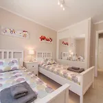 Bandama 14! 2 Bedroom Newly Renovated Bungalow, Los Pocillos, Puerto Del Carmen.