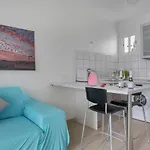 Charming Apartment In Tias With Shared Pool 50 M²