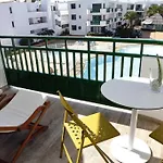 Design Vivienda V El Burgao By The Sea