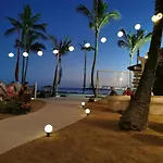 Residence Playa Roca