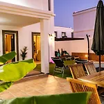 Villa Magma