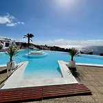 Nudist Apartment With Ocean View And One Bedroom In Lanzarote