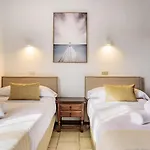 Conylanza Castillo De Papagayo - Exclusivamente Nudista Fkk