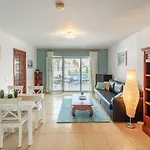 Lanzahost Apartamento LARIMAR