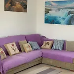 Las Rosas Apartment (Adults Only)