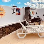 Artsy Casa Timanfaya, Playa Blanca