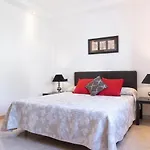 Villa Eris