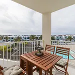 Moderno Apartamento con piscina en Costa Teguise