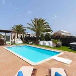 Villa Rosa Playa Blanca