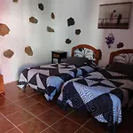 La Casita De Maguez