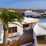 Luxury Villas Anjomacar