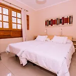 Flatguest Tabaibas