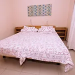 Flatguest Tabaibas