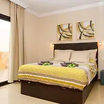 Riviera Park 2B - 2 Bed/2 Bath - Grd Floor - Air-Con - Uk/Irish Tv - Wifi