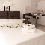 Apartamentos Thaisay Luz Del Mar II