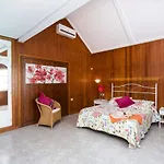 Villa Nino By Villa Plus