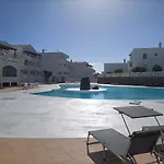 Apartamento con piscina y vistas -Le Petit Paradis