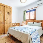 Villa Peaky