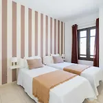 Mahostly Apartamento Comillas Sb