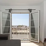 Centric Home - Wifi - 2 Min From Charco San Gines