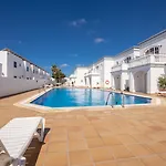Apartamentos Corona Mar