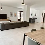 Casa Moci