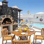 Villa Golfo by Villa Plus