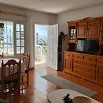 Apartamento 2 Dormitorios Cerca De La Playa En Puerto Del Carmen