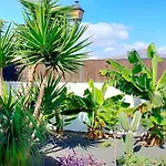 Villa Fedelian 2 Playa Blanca