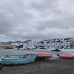 Eslanzarote Los Alisios House, Super Wifi, Sea Views