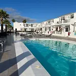 Los Gracioseras 2 Bed Apt No 218 - Ac, Wifi, Uk Tv