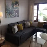 Tabaybas C7, Central One Bed