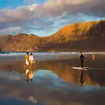 Famara, Apto. En Zona Tranquila A 200M Del Mar.