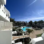 Casa Feliz - One Bedroom Central Apartment With Communal Pool