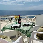 Beautiful \'Studio Verde\' With Panoramic Sea Views