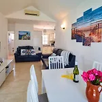 Villa Los Arcos - Lh160 By Villas Now Ltd