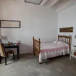 Lanzarote Villa historica con terraza y jardín by Lightbooking