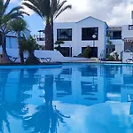 Gibshouses Playa Bastian