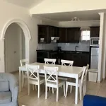 La Cumbre8A- 2 Bed-2 Bath - 1St Fl.- Air-Con-Wi-Fi