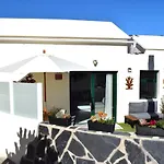 Bungalow La Palmera - 2 Bedroom - Playa Roca Residence Sea Front Access - Pool View - Free Ac - Wifi