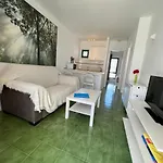 Las Mimosas C