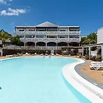 Casa Ayram - Private Terrace - Pool - 10 Min Walk