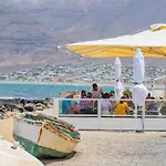Casa Naya